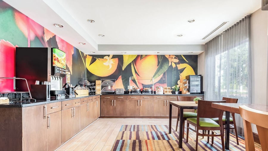 Fairfield Inn by Marriott Charlotte Northlake