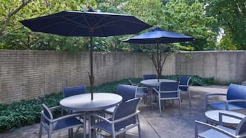 Terassi/patio