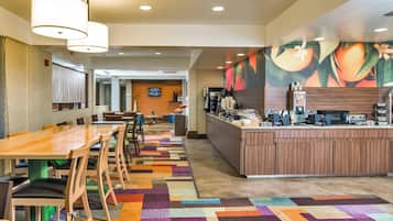 Free daily buffet breakfast