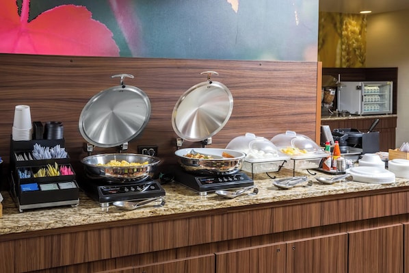 Tägliches inbegriffenes Frühstücksbuffet