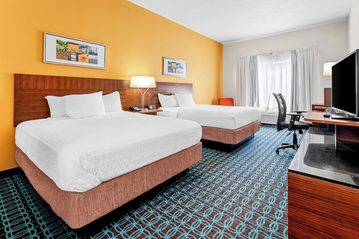 Standard Room, 2 Queen Beds, Non Smoking | Premium bedding, pillow-top beds, in-room safe, desk