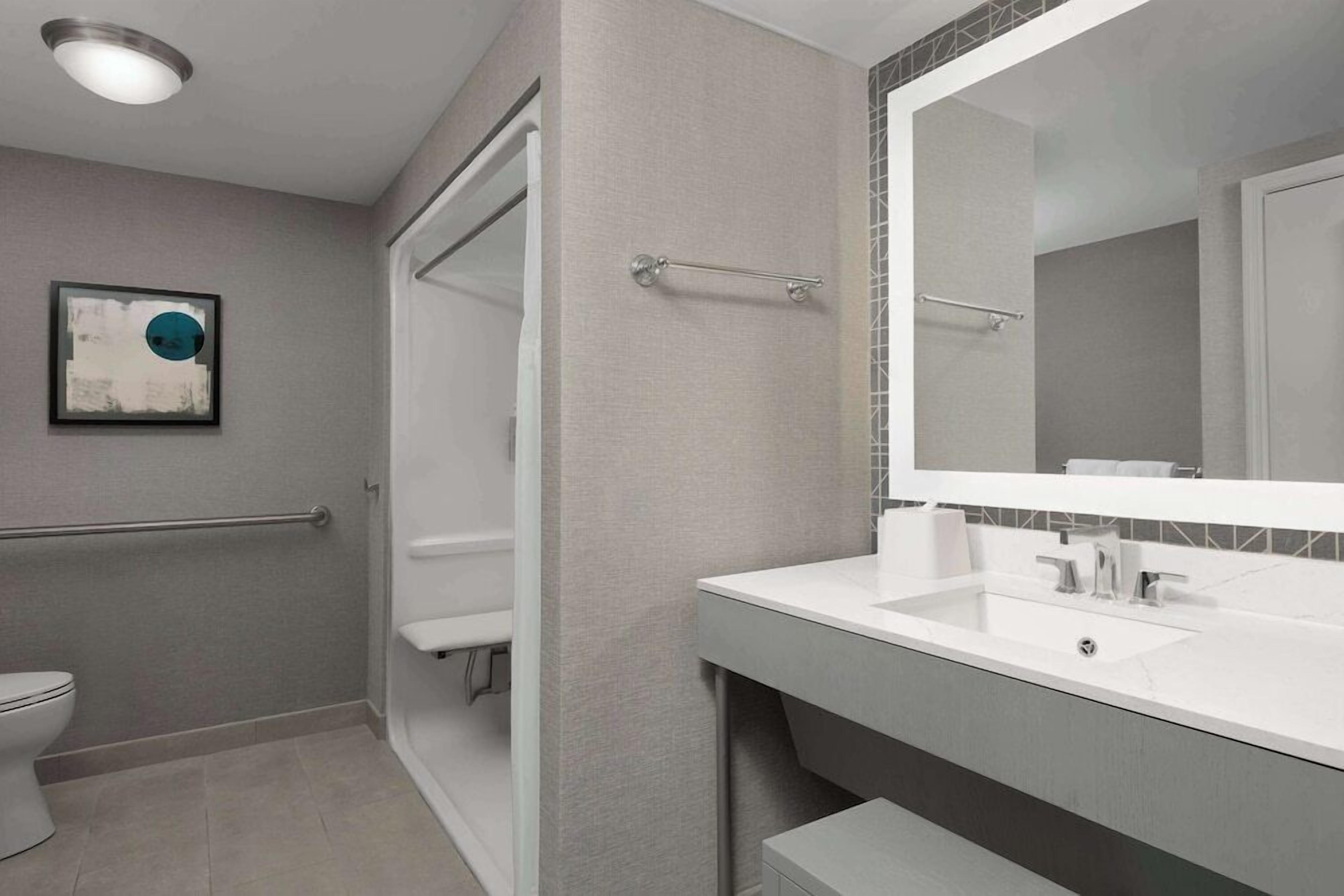 Bathroom | Free toiletries, hair dryer, towels, soap