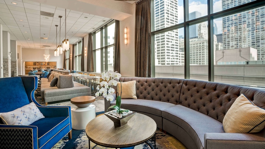 Homewood Suites by Hilton Chicago-Downtown