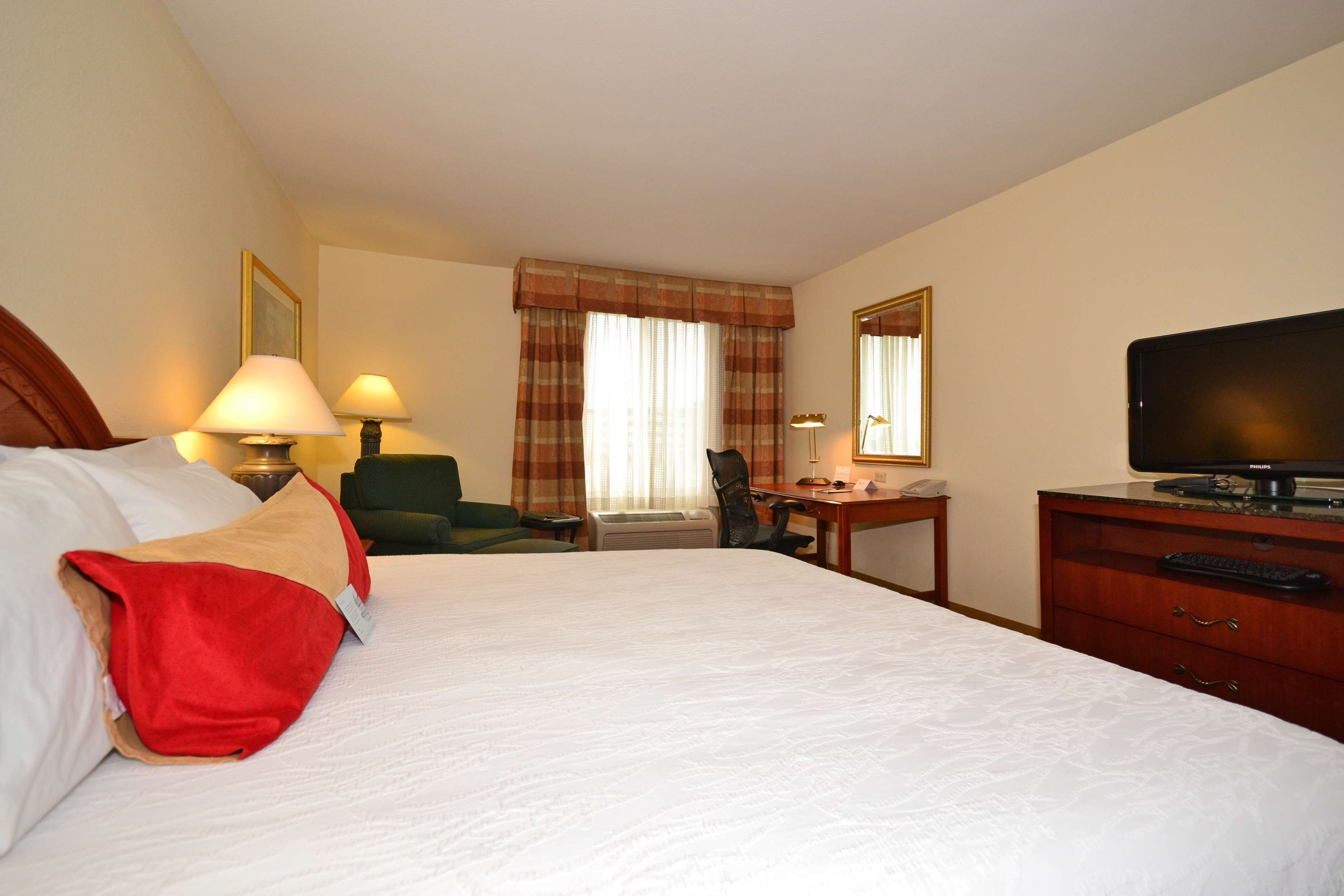 desk, iron/ironing board, free cots/infant beds, free wifi