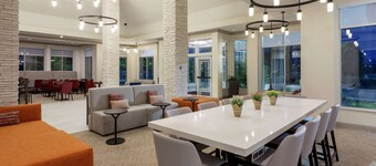 明尼阿波里斯聖保羅 - 肖爾維伊希爾頓花園飯店