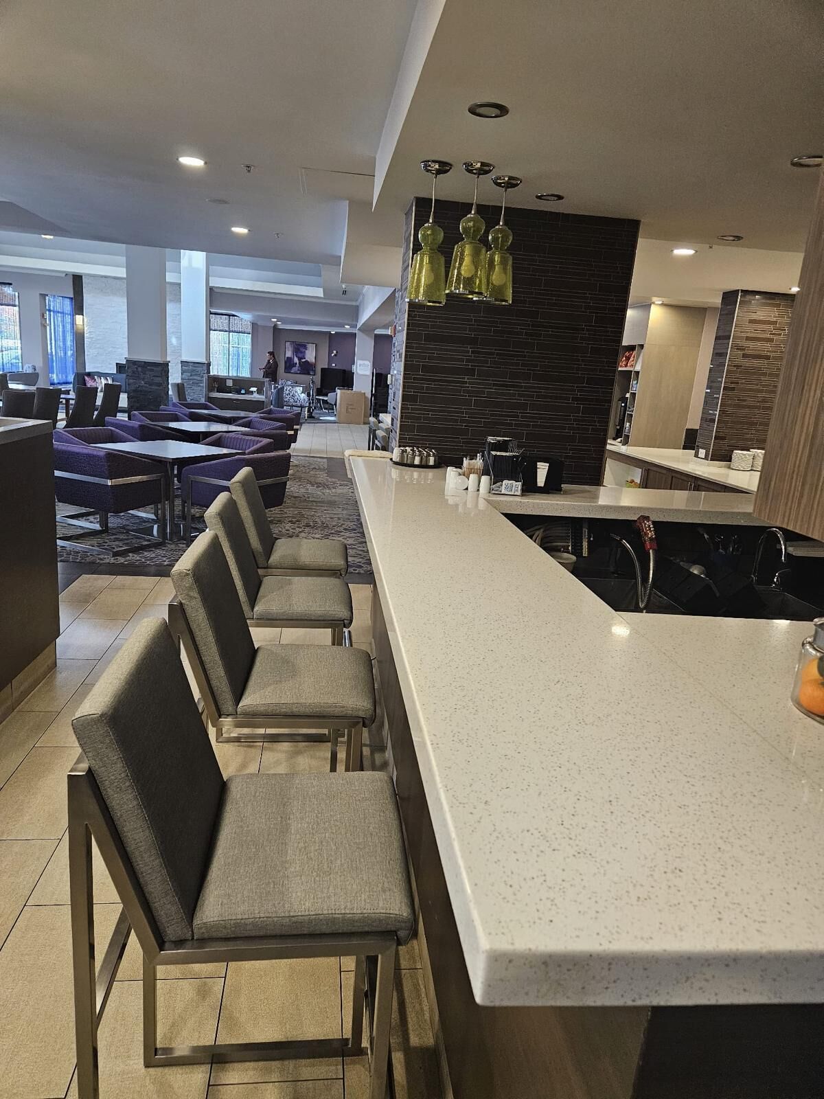 酒吧（店内）