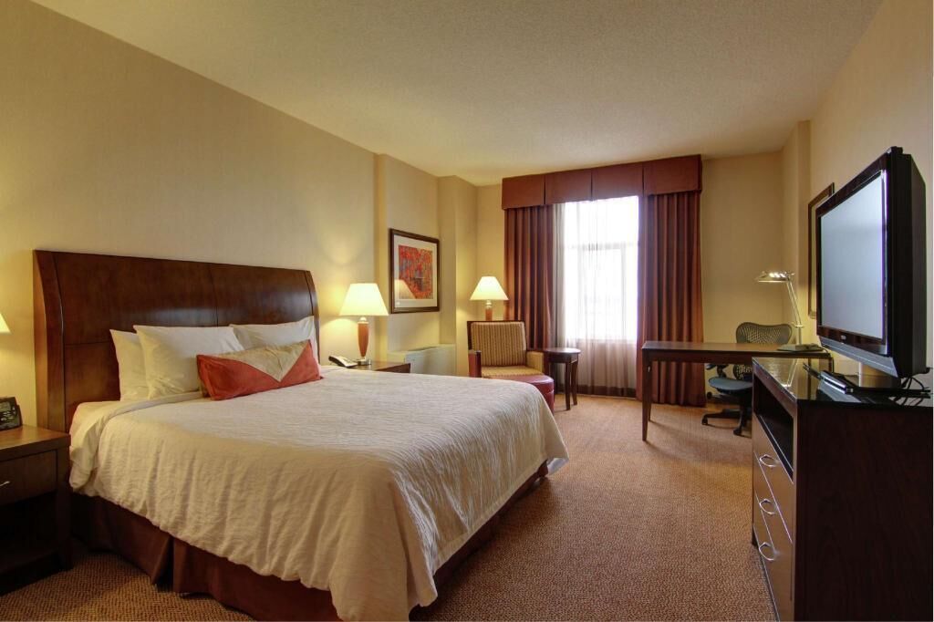 Premium bedding, down comforters, desk, blackout drapes