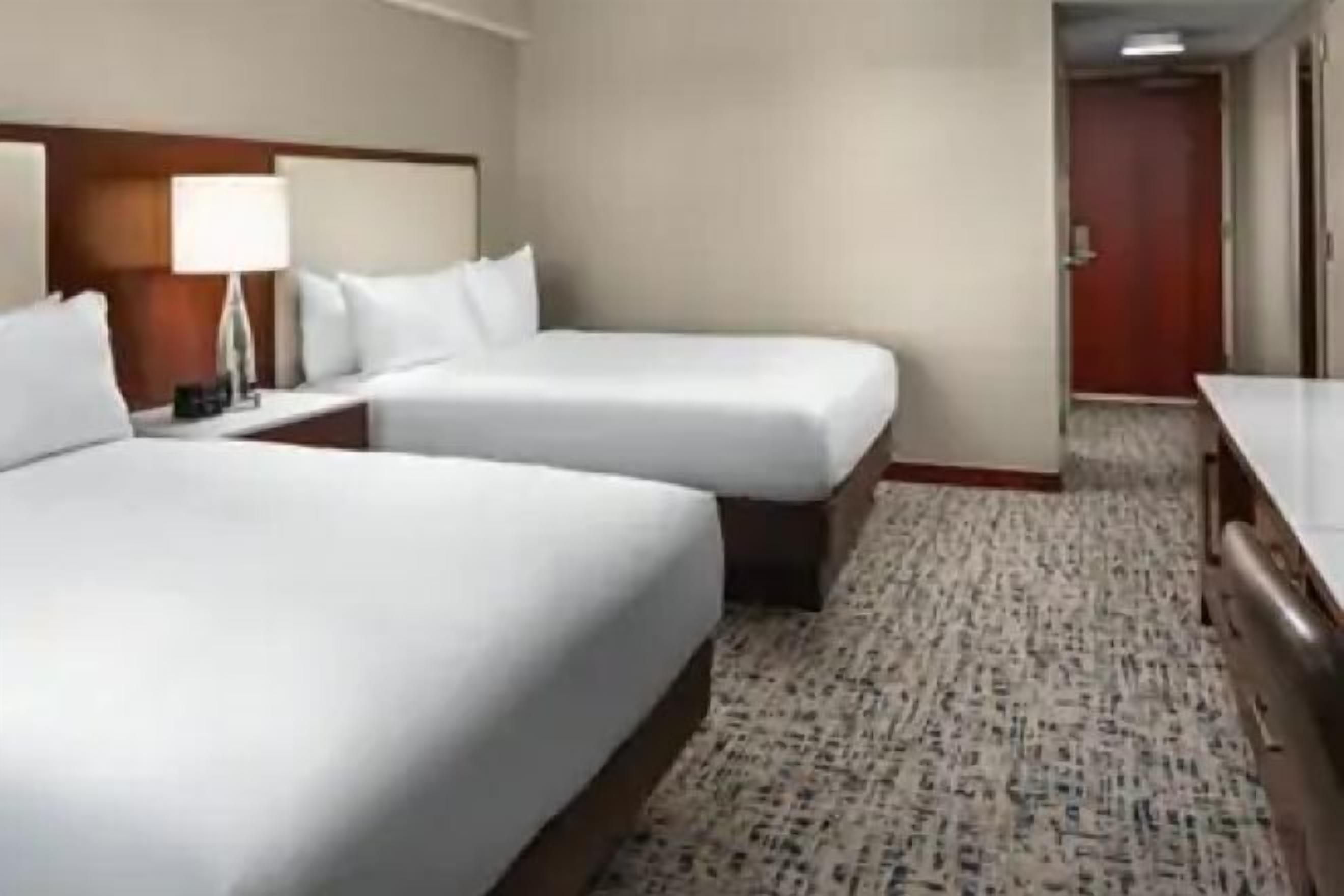 Allergikerbettwaren, Zimmersafe, Schreibtisch