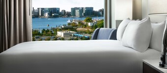 Hilton Boston Logan Airport
