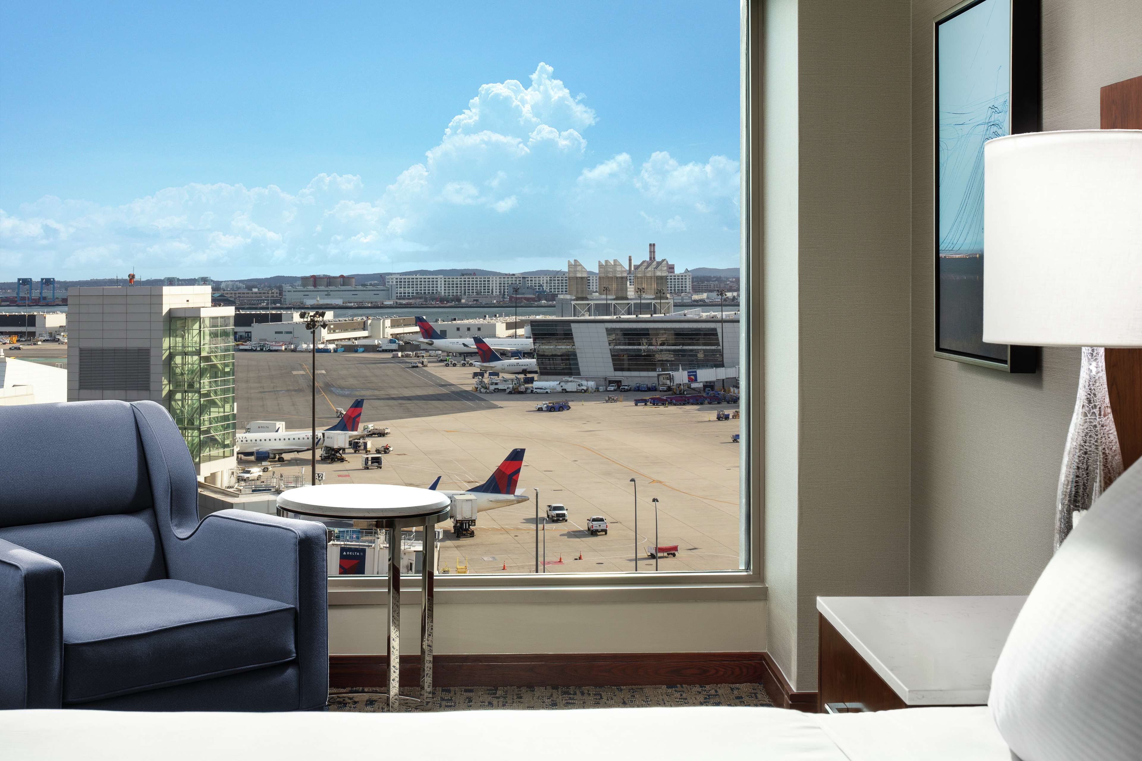 TV màn hình phẳng 37-inch có truyền hình cáp, TV 