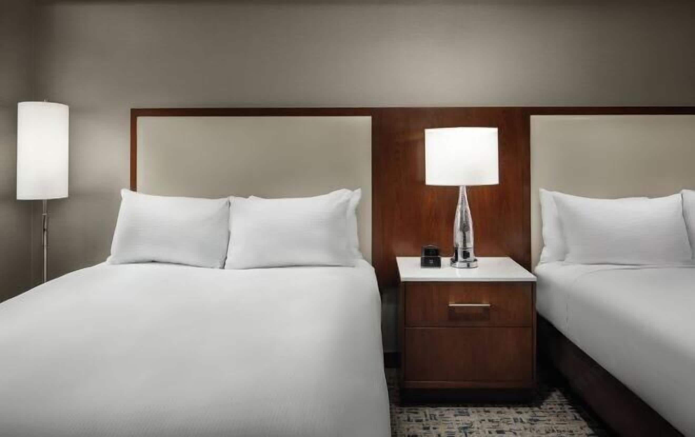 Allergikerbettwaren, Zimmersafe, Schreibtisch