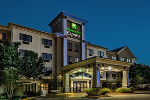 Exterior - Holiday Inn Express Hotel & Suites Fort Worth Southwest I-20 by IHG (Fort Worth)