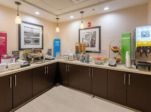 Restaurant - Hampton Inn Covington (Covington)
