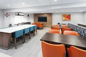 Free daily self-serve breakfast - Holiday Inn Express Cleveland Airport - Brookpark by IHG (Brook Park)