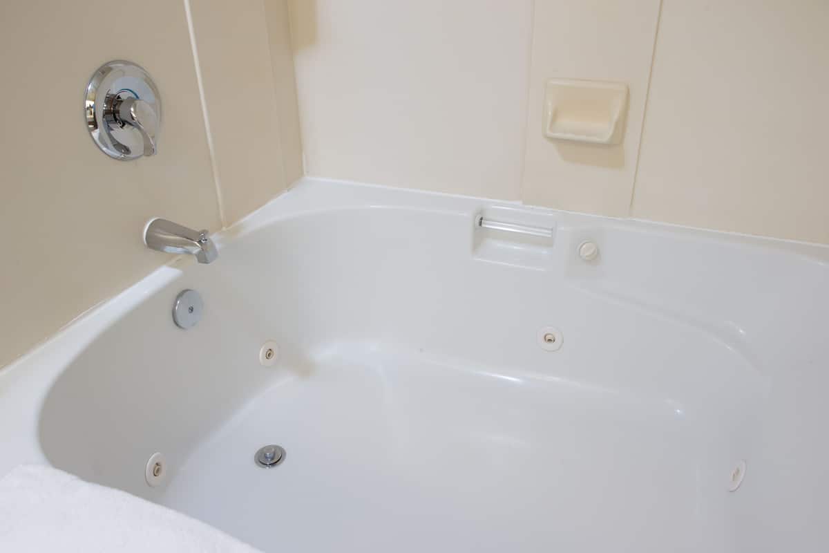 Suite, 1 Bedroom, Jetted Tub | In-room safe, desk, blackout curtains, soundproofing