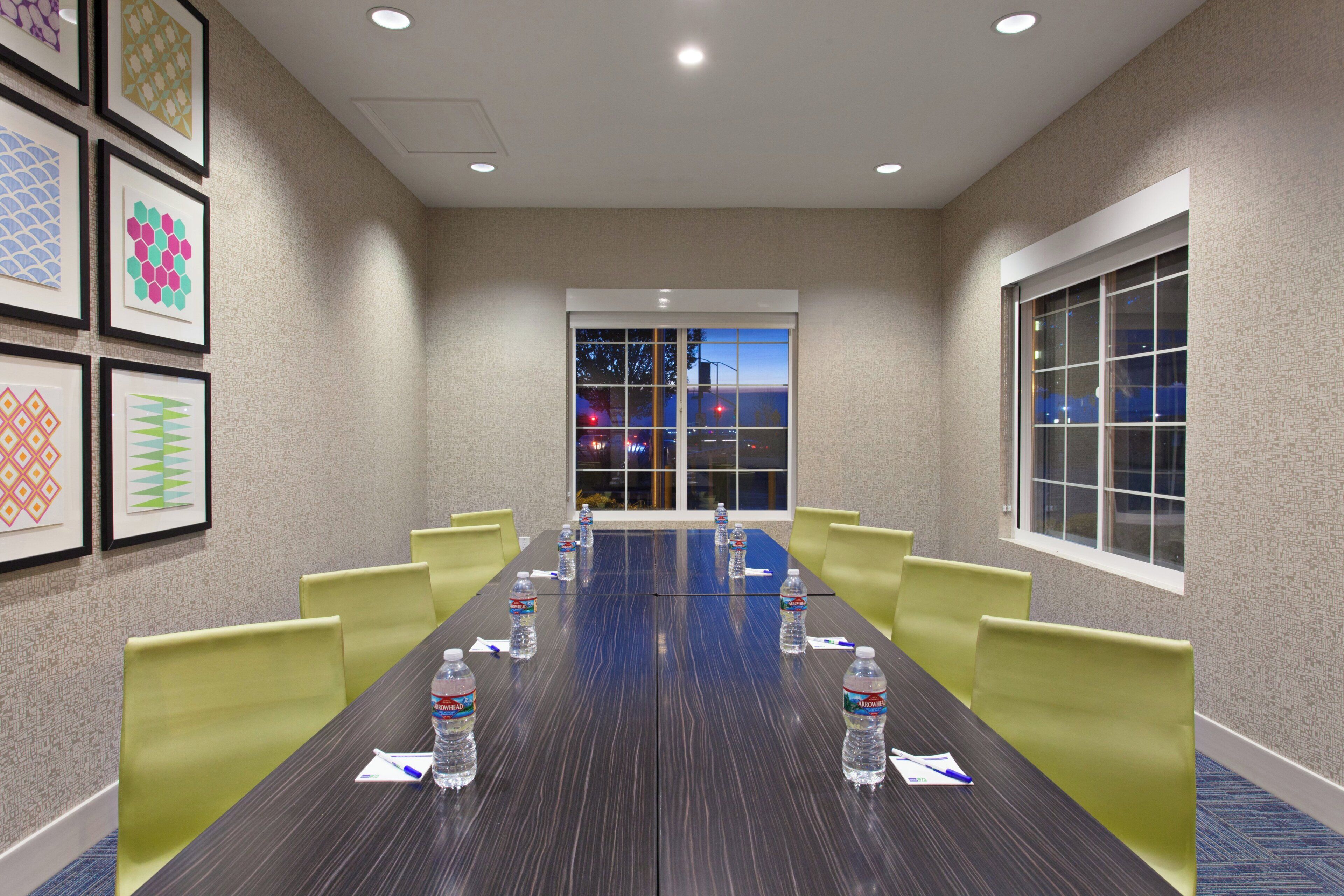 Meeting facility