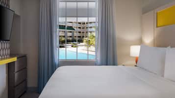 1 bedroom, in-room safe, desk, blackout curtains