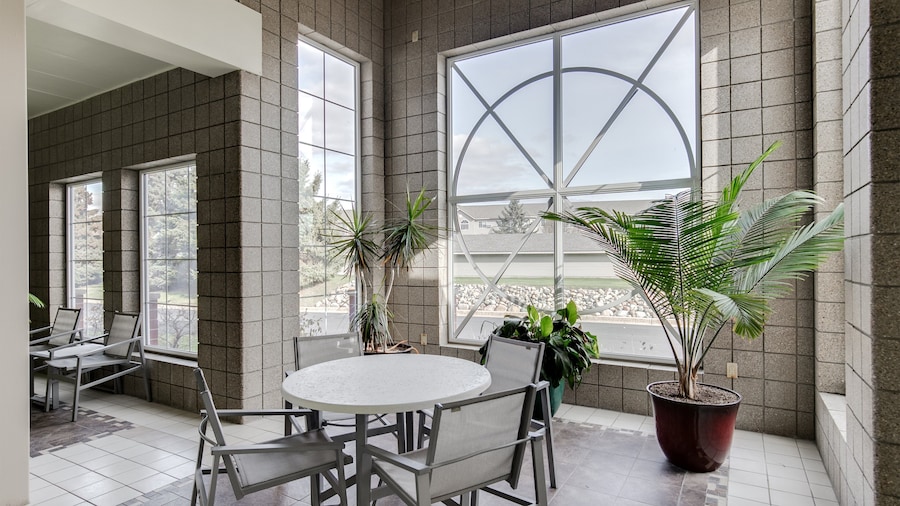 Holiday Inn Express Hotel & Suites St. Cloud by IHG