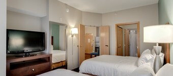 Holiday Inn Express Hotel & Suites St. Cloud by IHG