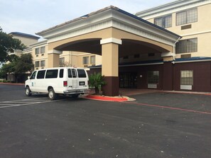 Exterior - Hotel Del Valle - Austin SE (Del Valle)