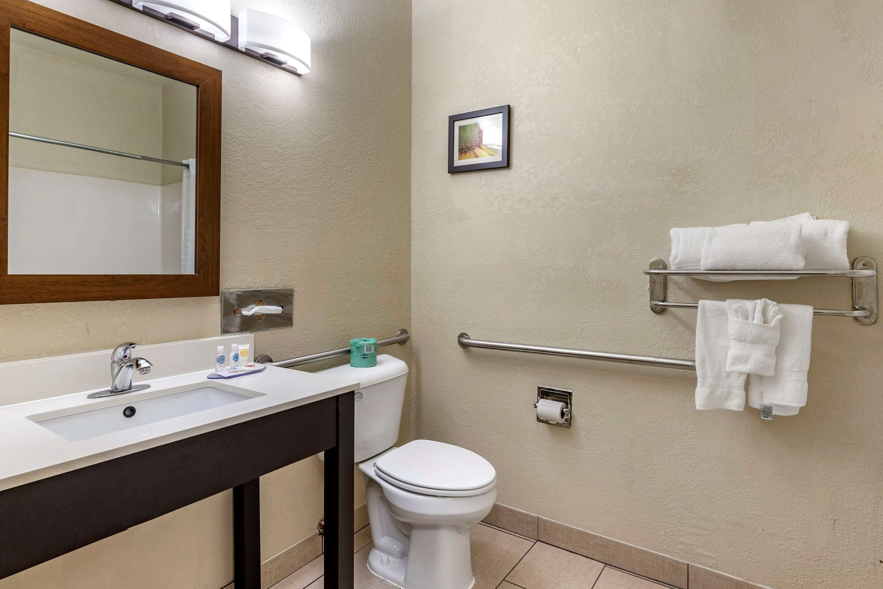 room, 2 queen beds, accessible, non smoking | bathroom | combined shower/bathtub, designer toiletries, hair dryer, towels