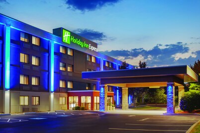 Holiday Inn Express Hartford South - Rocky Hill by IHG