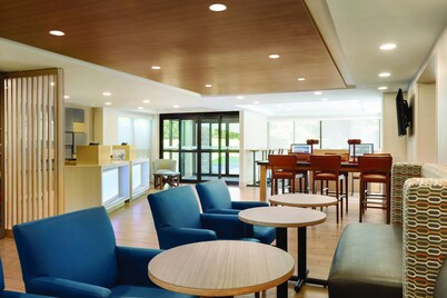 Holiday Inn Express Hartford South - Rocky Hill by IHG