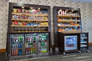 Snack bar - Hampton Inn Marysville (Marysville)