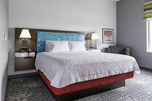 Iron/ironing board, free cribs/infant beds, bed sheets, alarm clocks - Hampton Inn Marysville (Marysville)