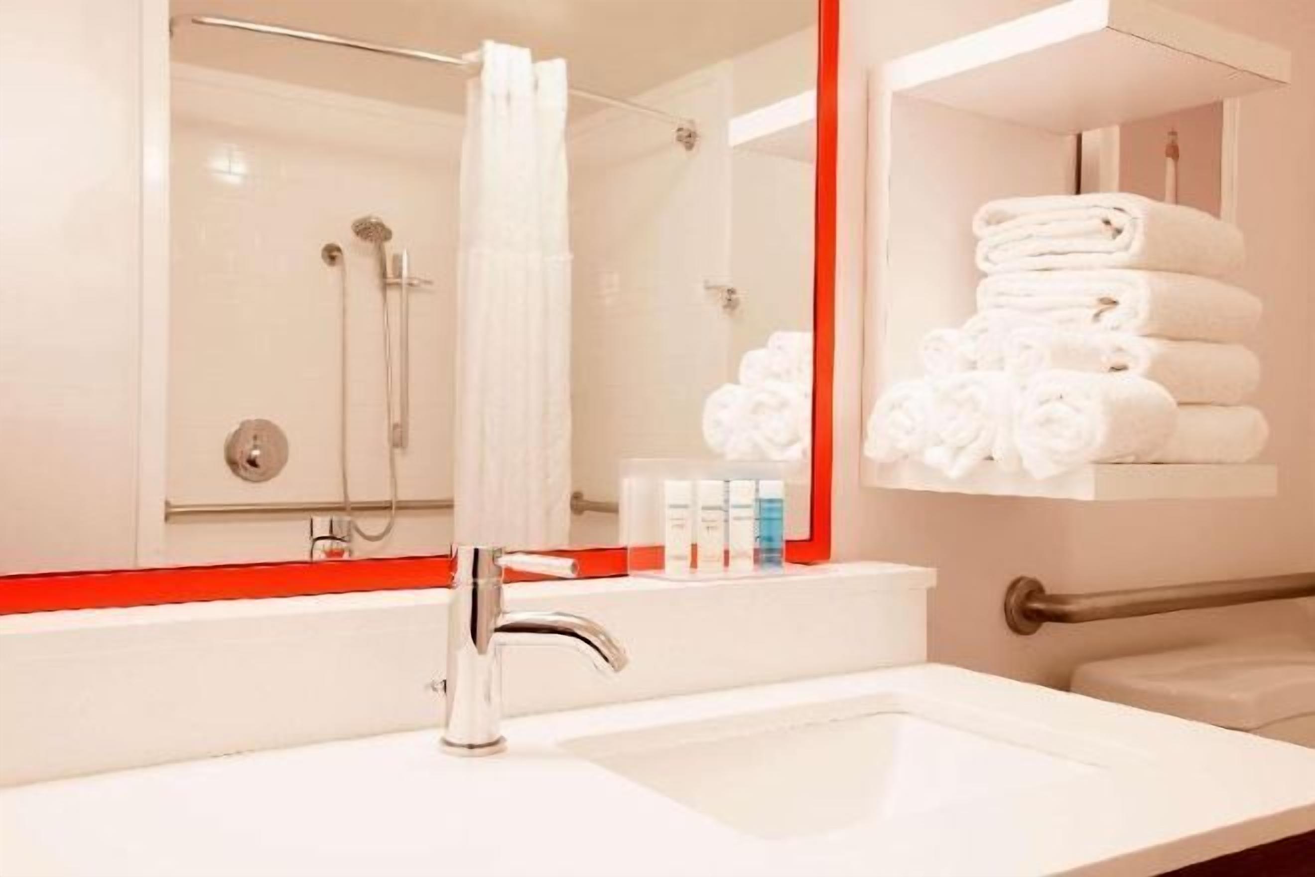 Bathroom | Shower, free toiletries, hair dryer, towels