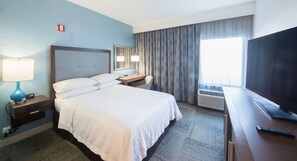 Room, Accessible, Non Smoking (Roll-In Shower) | Premium bedding, down comforters, pillowtop beds, desk - Hampton Inn Lakeland (Lakeland)