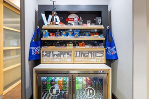 Snack bar
