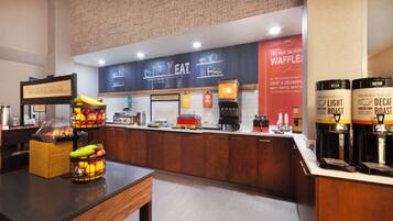 Free daily continental breakfast