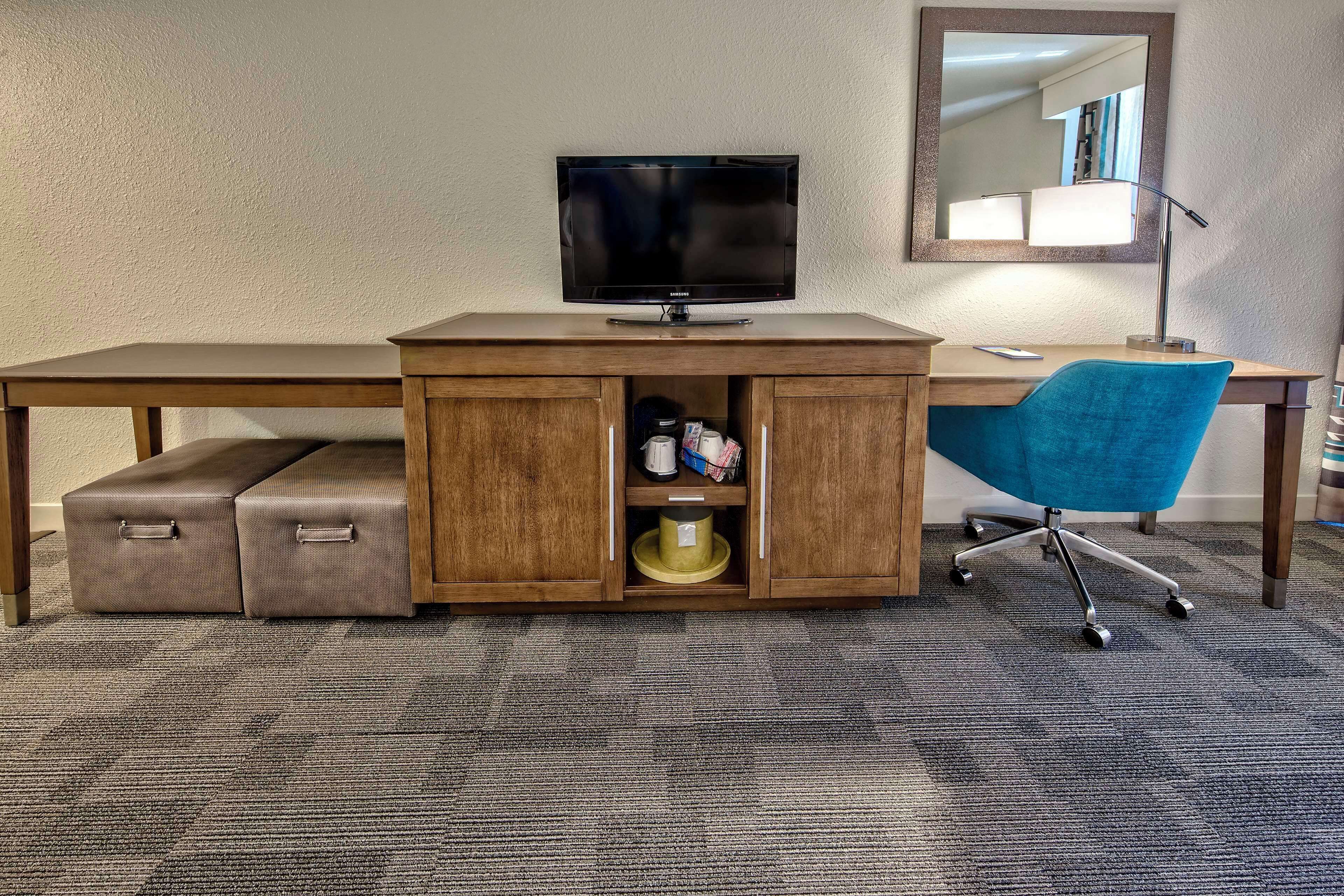 desk, iron/ironing board, free wifi, bed sheets