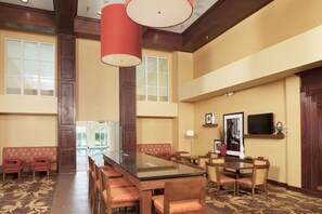 Sala de estar en el lobby