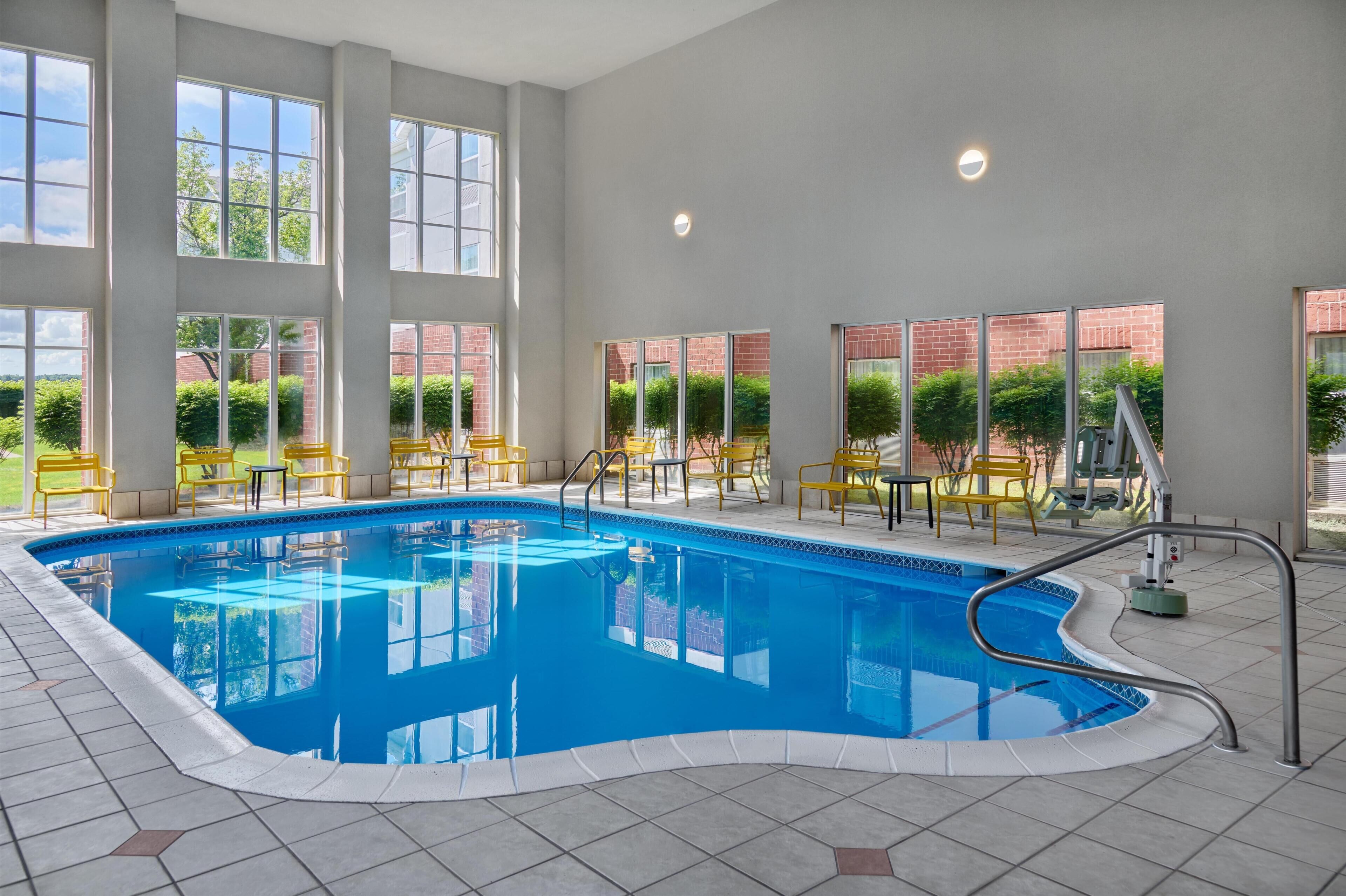 Piscine intérieure