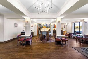 Desayuno incluido todos los días