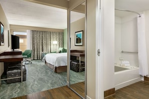 Room, 1 King Bed, Accessible, Non Smoking | Premium bedding, Tempur-Pedic beds, in-room safe, desk - Hampton Inn by Hilton Richmond-North/Ashland (Ashland)