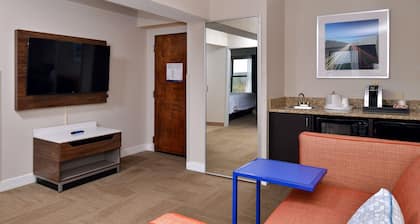 Hampton Inn Henderson