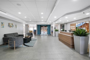 Reception - Hampton Inn Henderson (Henderson)