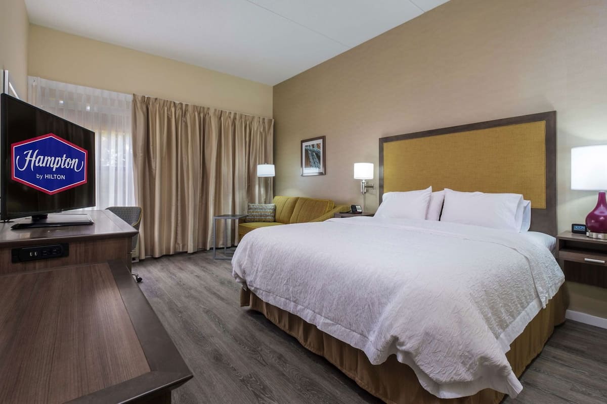 Premium bedding, desk, blackout drapes, iron/ironing board