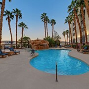 Hampton Inn Tropicana