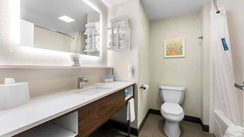 Room, 2 Queen Beds, Non Smoking | Bathroom | Free toiletries, hair dryer, towels