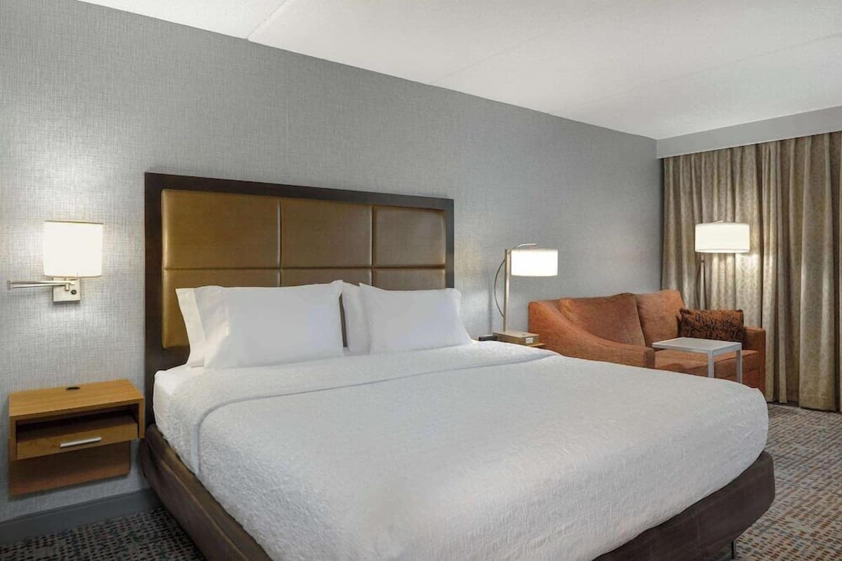Ropa de cama de alta calidad y cortinas blackout