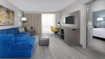 40-inch Smart TV with cable channels, TV