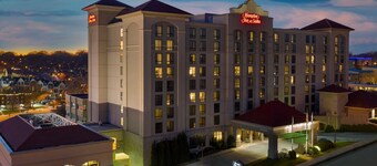 Hampton Inn & Suites Kansas City-Country Club Plaza