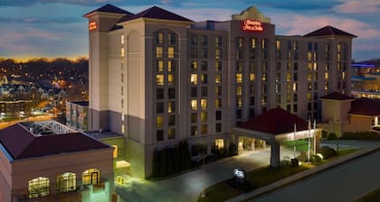 Hampton Inn & Suites Kansas City-Country Club Plaza