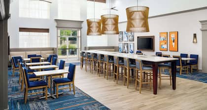 Hampton Inn & Suites Memphis East Germantown Area