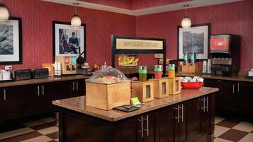 Free daily continental breakfast