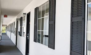 Exterior - Stratus Suites - Boutique Hotel (Killeen)